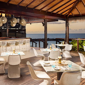 300x300SandalsGrenadadining